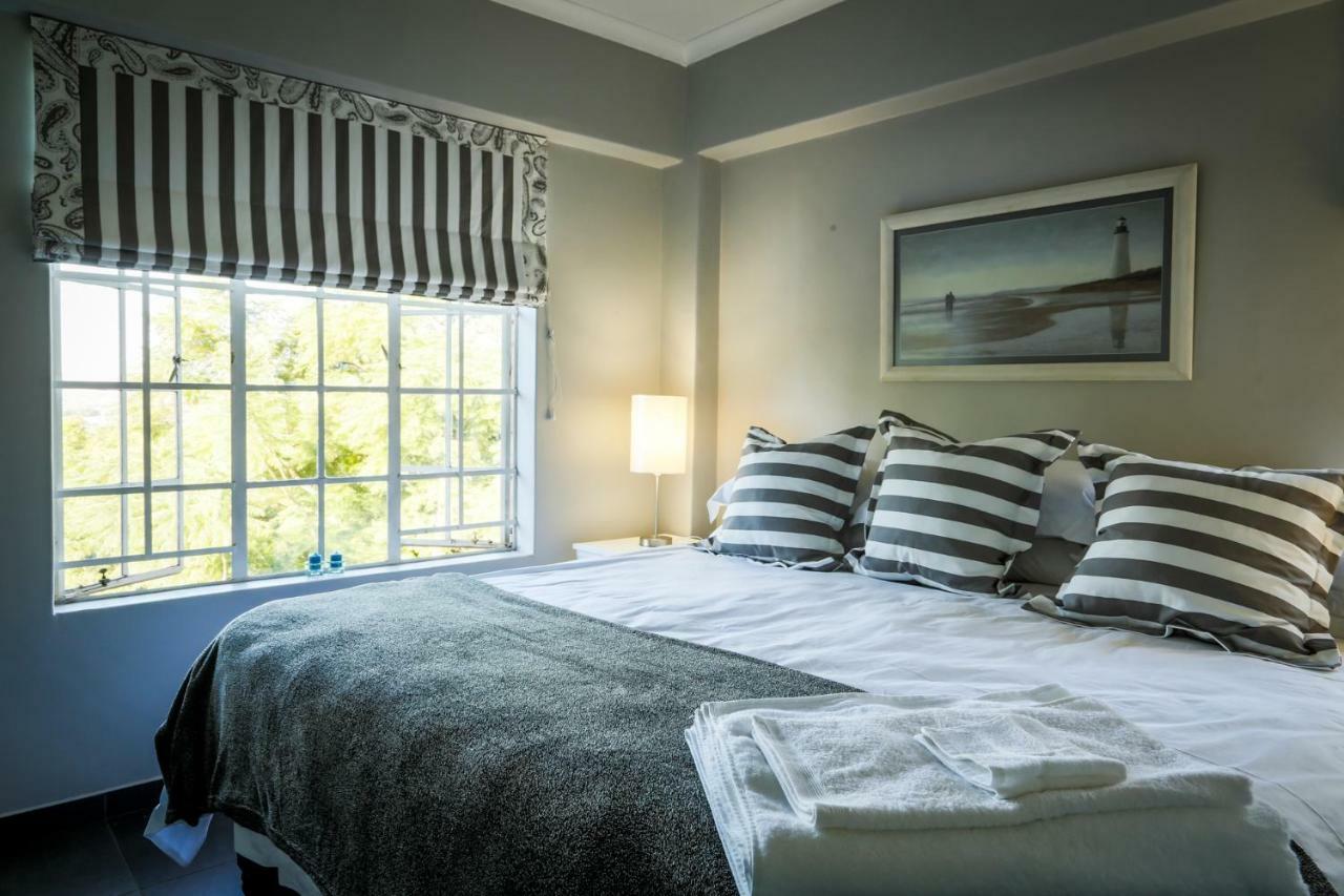 Town View Apartment Pietermaritzburg Bagian luar foto