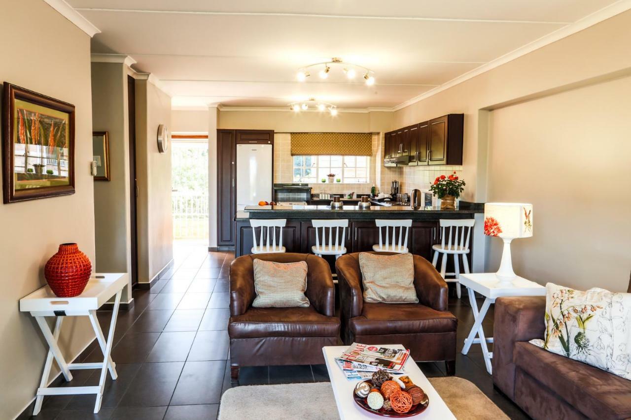 Town View Apartment Pietermaritzburg Bagian luar foto