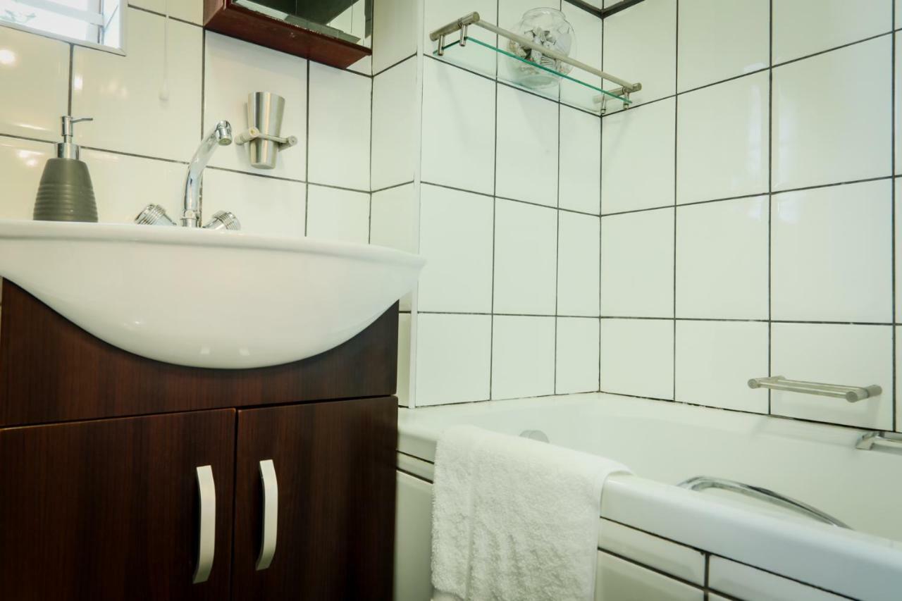 Town View Apartment Pietermaritzburg Bagian luar foto