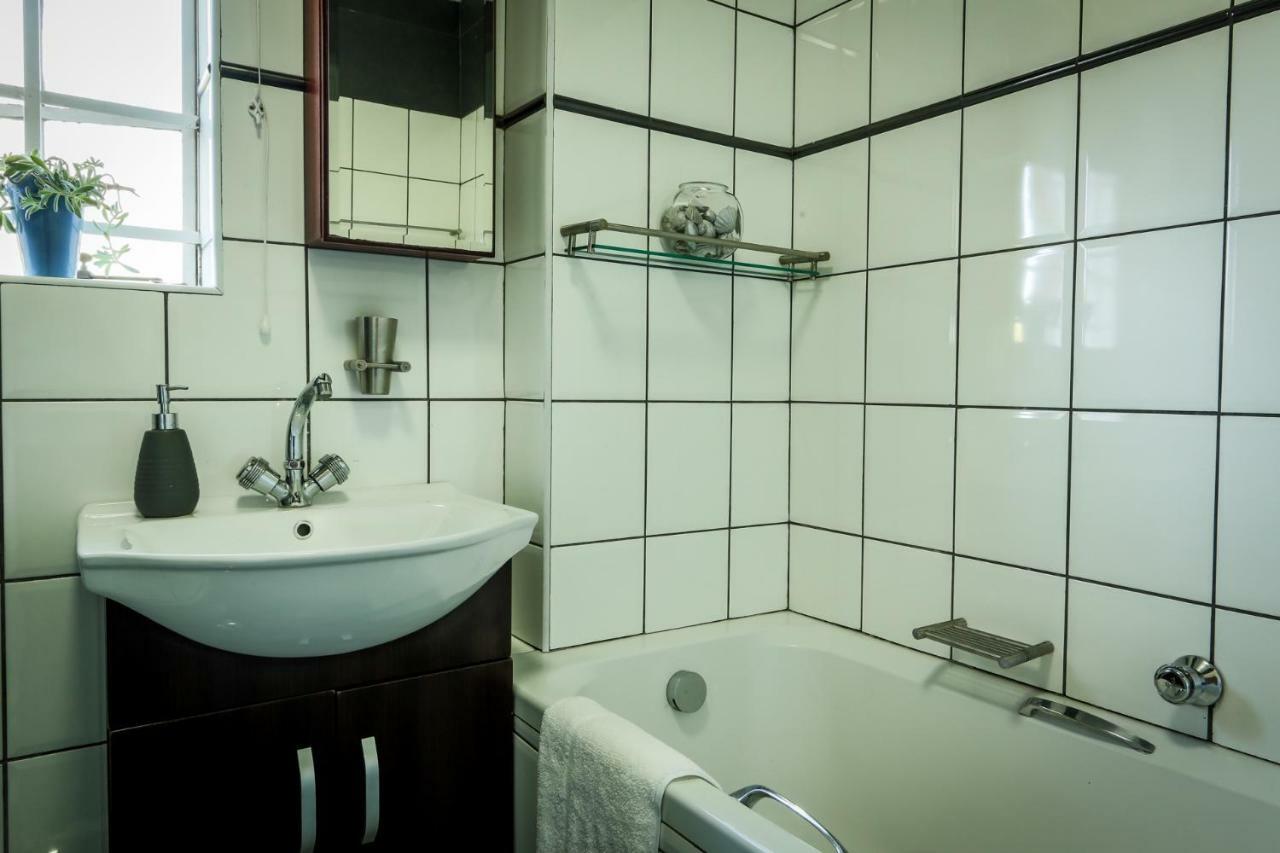 Town View Apartment Pietermaritzburg Bagian luar foto